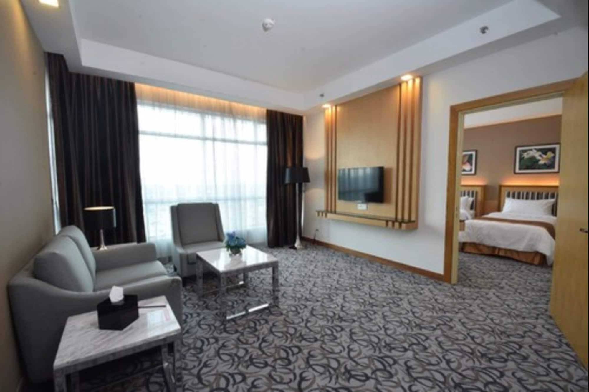 Tenera Hotel บางี ภายนอก รูปภาพ Suite