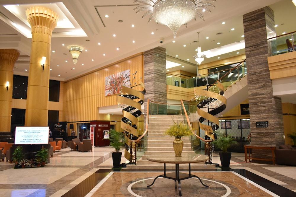 Tenera Hotel บางี ภายนอก รูปภาพ Lobby
