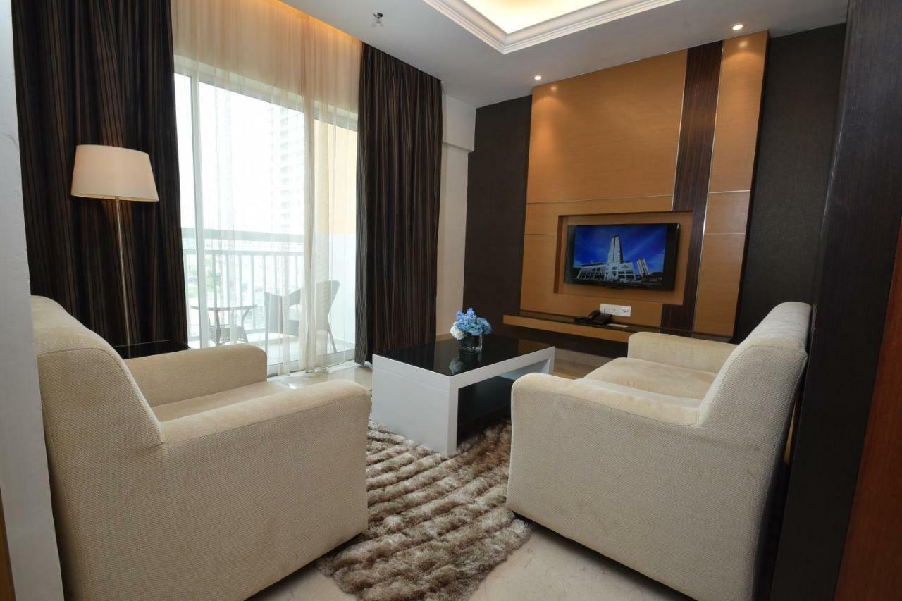 Tenera Hotel บางี ภายนอก รูปภาพ